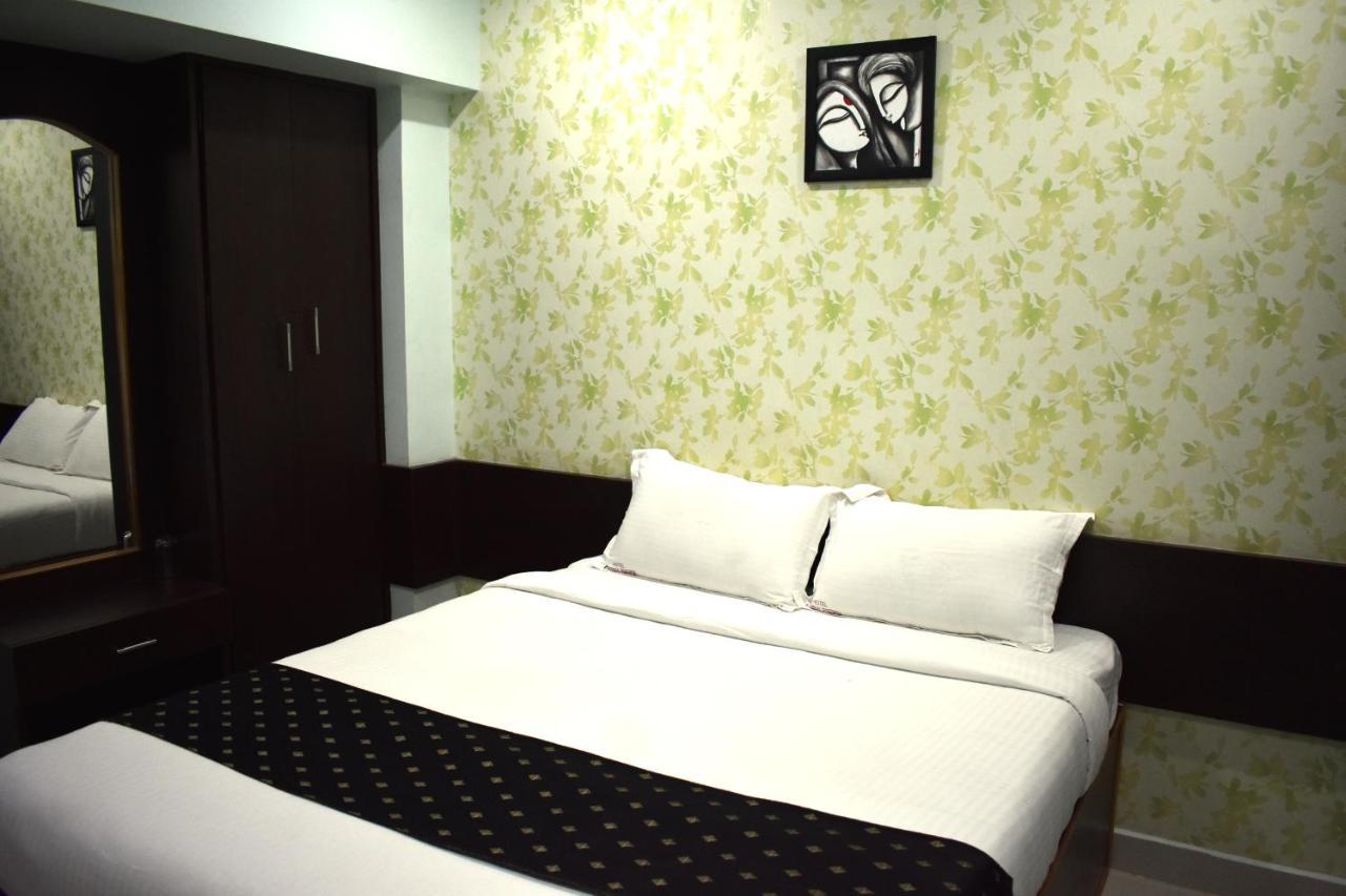 Apple Park Annexe Hotel Tiruchirappalli Kültér fotó