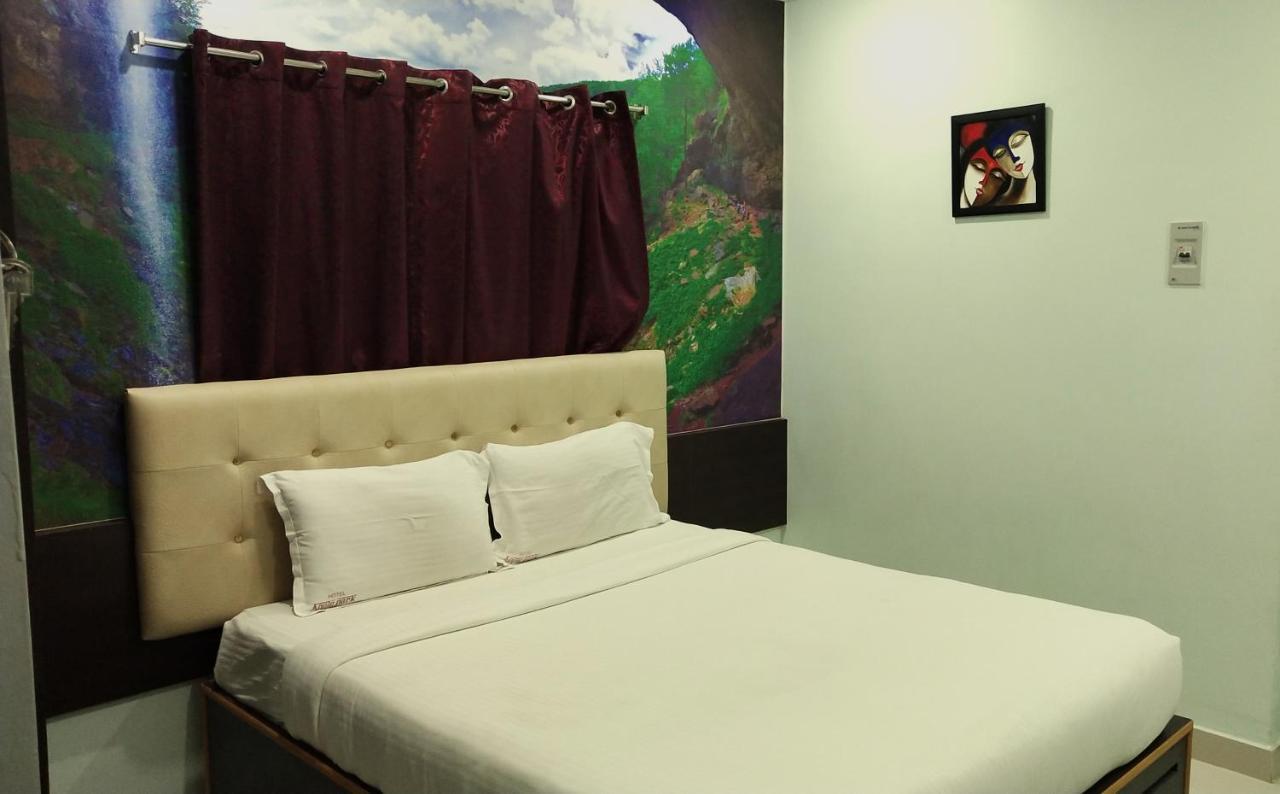 Apple Park Annexe Hotel Tiruchirappalli Kültér fotó